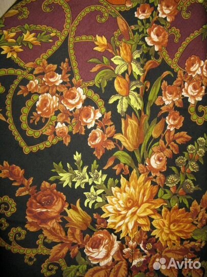 Платок шаль цыганка Аза Павлово-Посадский 145х145