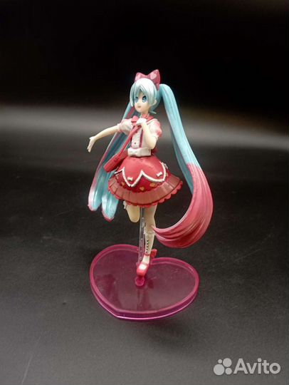 Аниме фигурка hatsune Miku