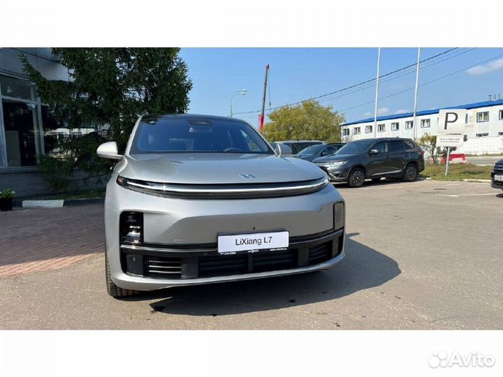 LiXiang L7 1.5 AT, 2024