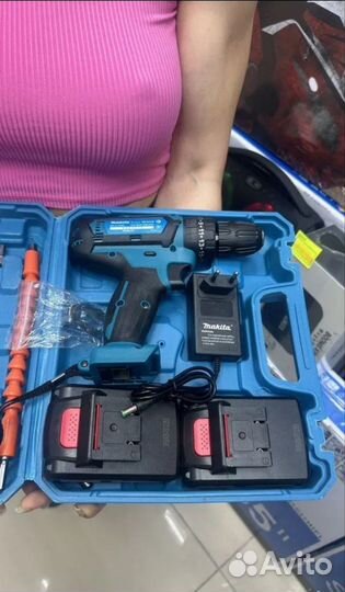 Шуруповерт makita 26V с набором Новый,Гарантия