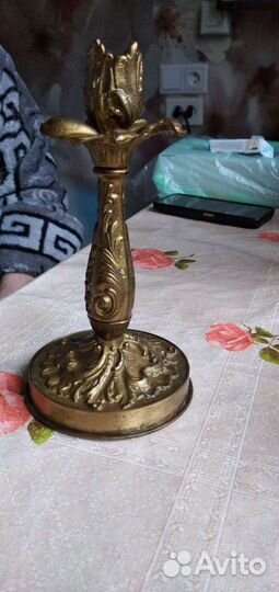 Подсвечник