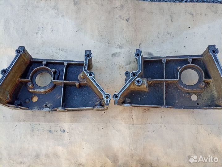 Крышка двигателя BMW M62 Vanos пара