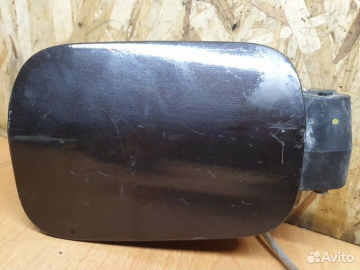 Лючок бензобака Skoda Superb лифтбек 2 cdab 2012