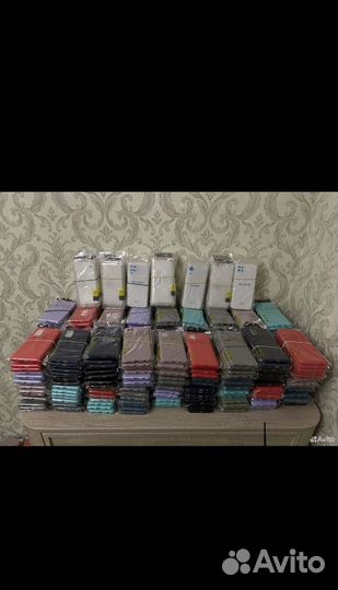 Чехлы на телефон