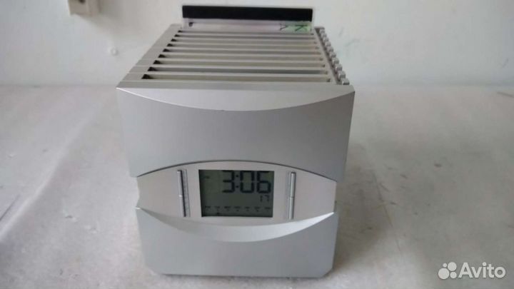 Стойка для сд дисков с микролифтом и часами