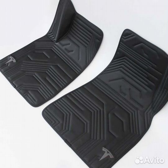 Коврики в салон автомобиля