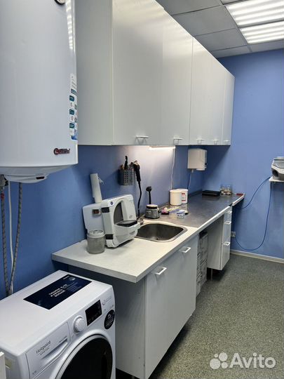 Зуботехническая лабаратория зубной техник