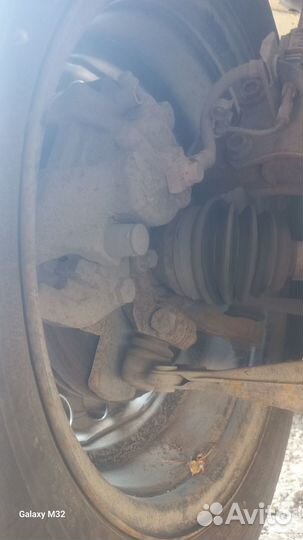 Суппорт передний правый Opel Astra H Z16XER 2008г