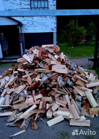 Дрова навалом Березовые в Выборге