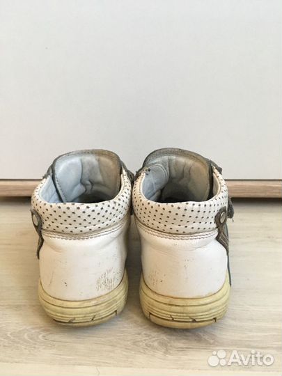 Ботинки кожаные Bartek