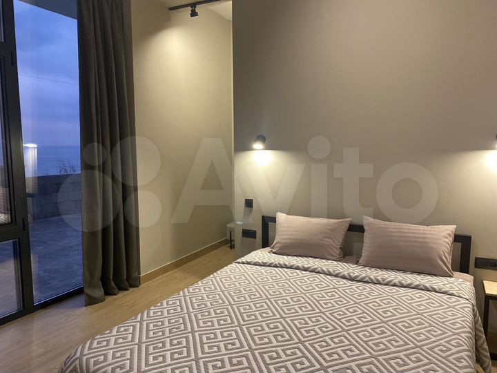 Таунхаус 130 м² на участке 5 сот.