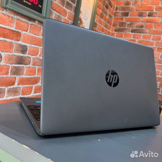 Ноутбук HP Laptop 15s-fq2020ur т32255