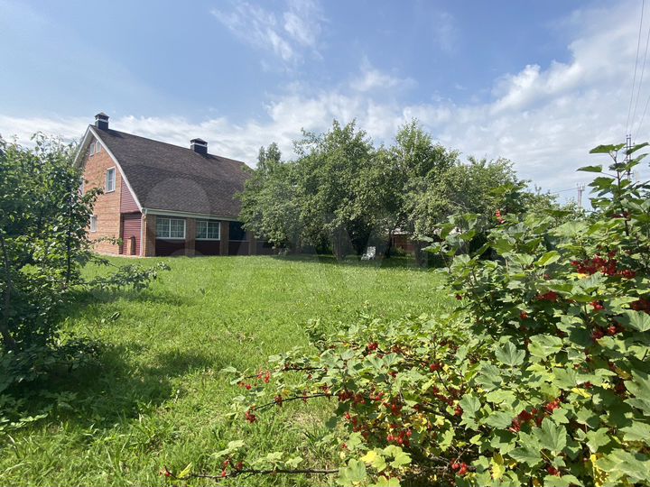 Коттедж 175 м² на участке 17 сот.