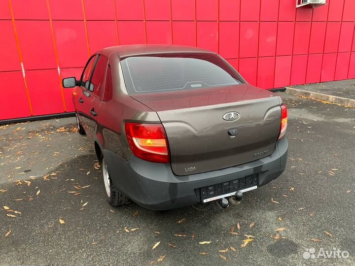 LADA Granta 1.6 МТ, 2014, 100 360 км