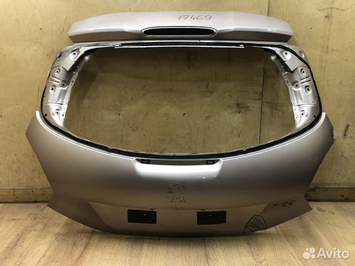 Дверь багажника Peugeot 208 2012-2019