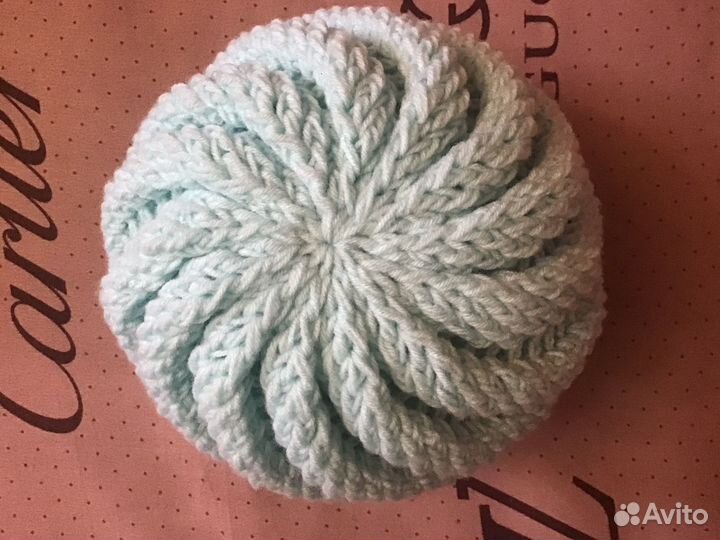 Шапка вязаная ручная работа