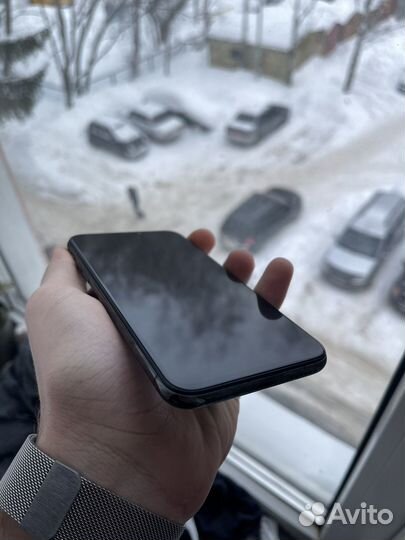 iPhone X, 64 ГБ