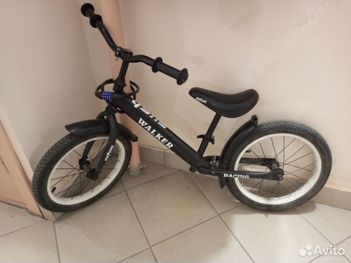 Беговел rush hour walker 16