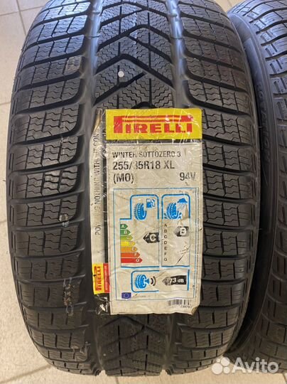 Pirelli Winter Sottozero 3 255/35 R18