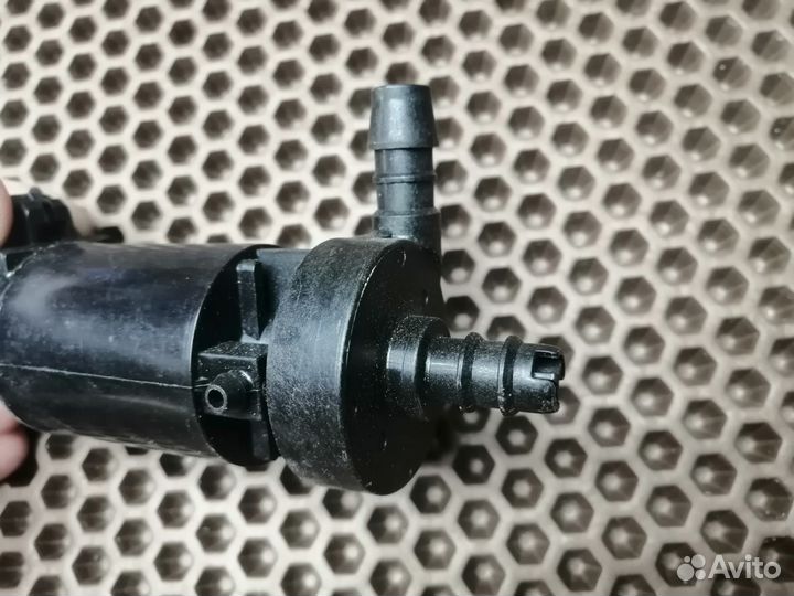 Моторчик омывателя Toyota