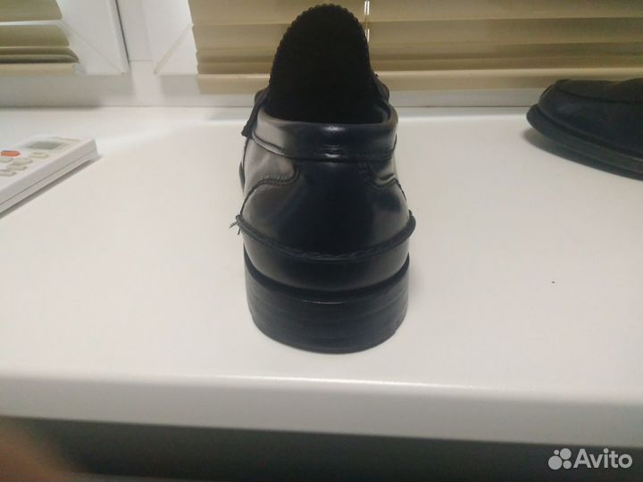 Лоферы, полуботинки чёрные с синим отливом