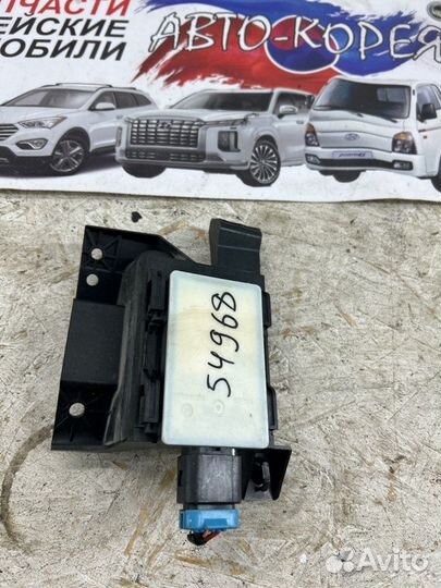 Датчик радарный/corner radar unit правый Hyundai
