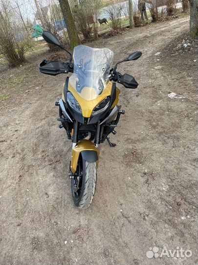 BMW F900XR
