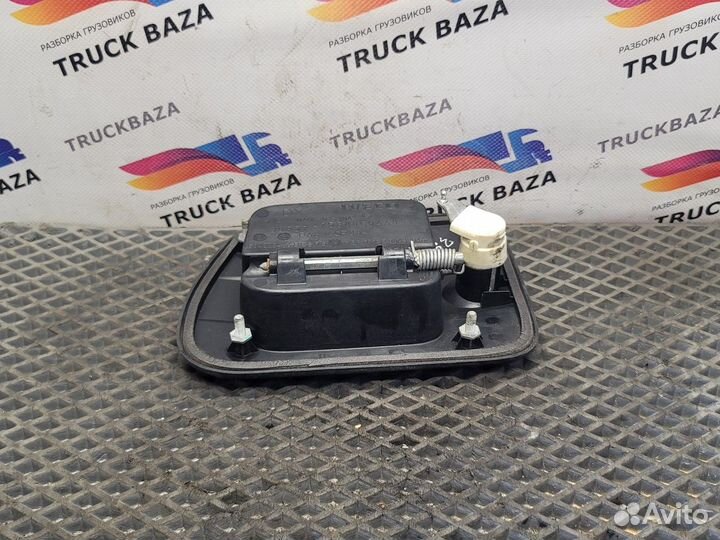 504308462 Ручка двери наружная правая