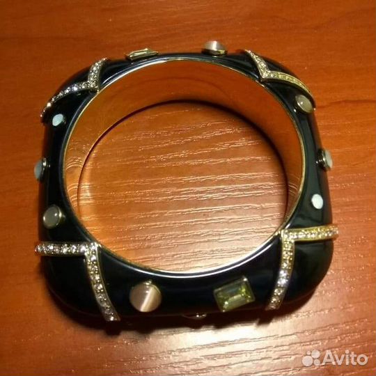 Украшения в ассортименте, бижутерия