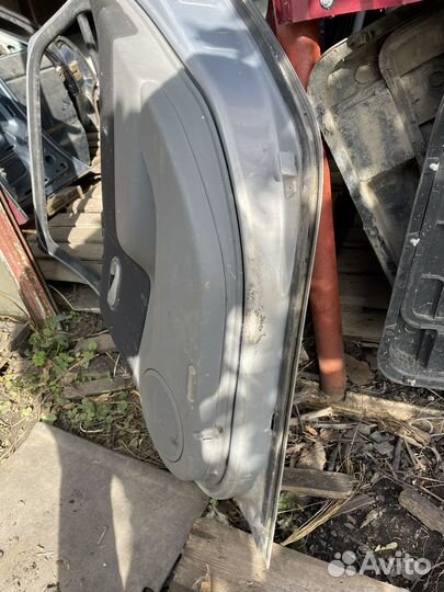 Дверь renault scenic