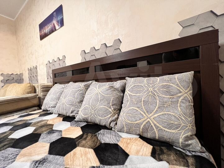 2-к. квартира, 56 м², 12/17 эт.