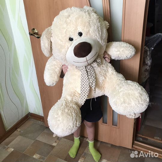 Большие плюшевые медведи