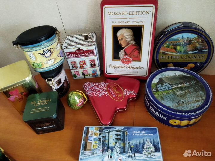 Банки коробочки жестяные