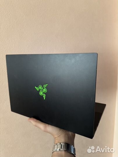 Razer blade 14 QHD RTX 3080 Ryzen 9 5900h