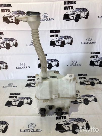 Бачок стеклоомывателя Lexus Rx 270 AGL10 1AR-FE