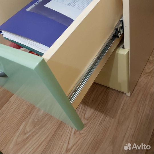 Детский письменный стол бу