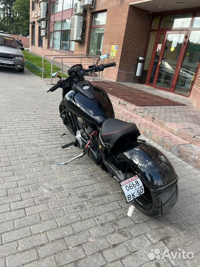Сузуки м109р