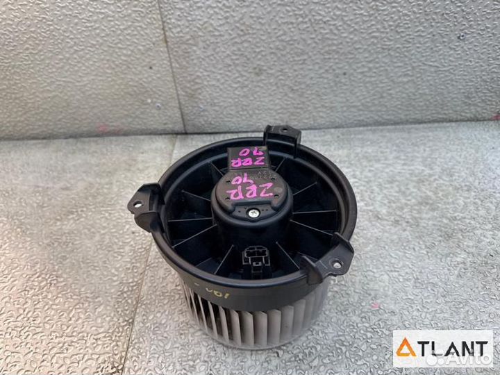 Мотор печки задний toyota noah