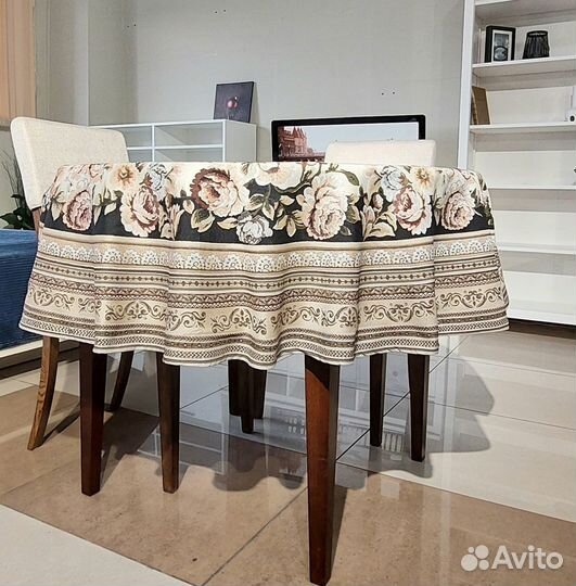 Скатерть новая