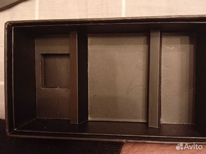 Коробка от iPhone 3g s