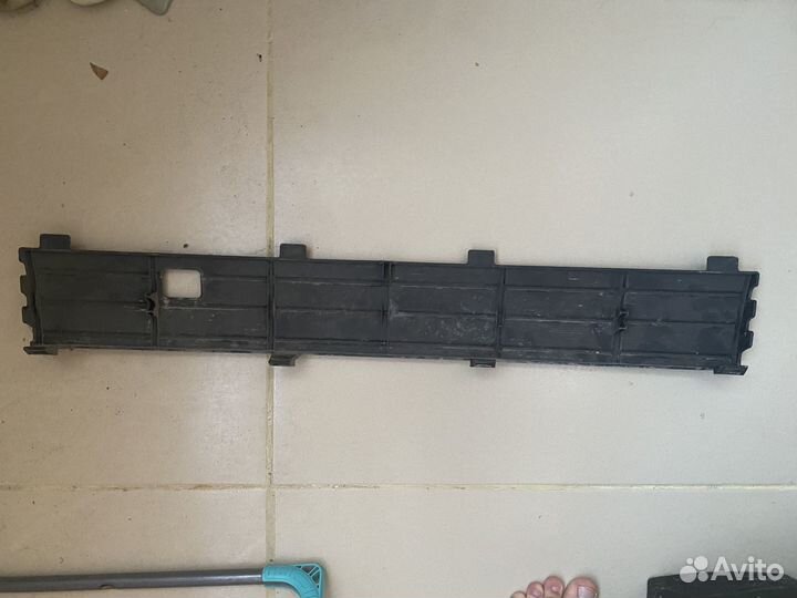 Заглушка бампера volkswagen polo новая