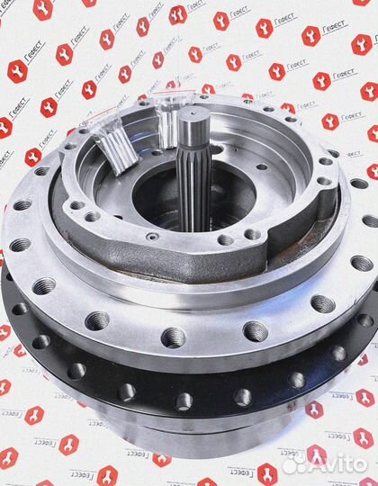 Бортовой редуктор Hyundai R330LC-9SH