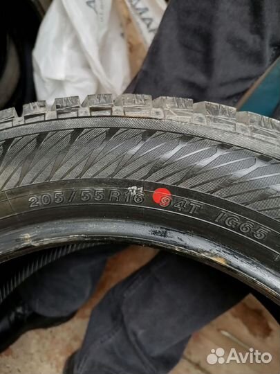 Yokohama Ice Guard IG65 205/55 R16