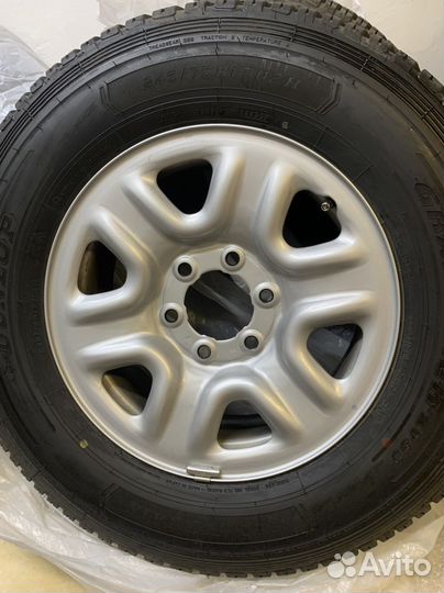 Dunlop Grandtrek AT30 245/75 R17 112