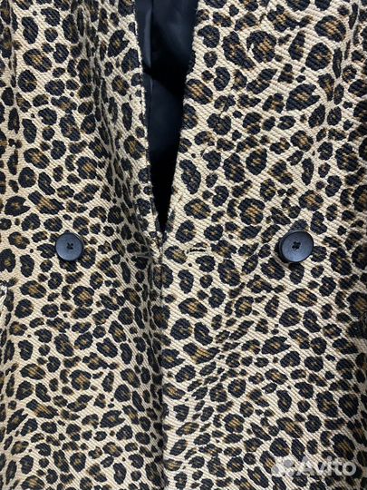 Пиджак плотный женский двубортный leopard