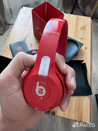 Наушники beats solo2 wireless