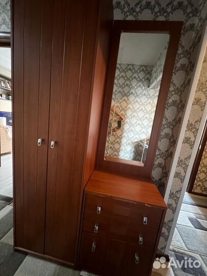 Шкаф прихожая бу
