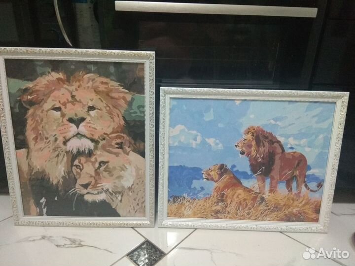 Картины две