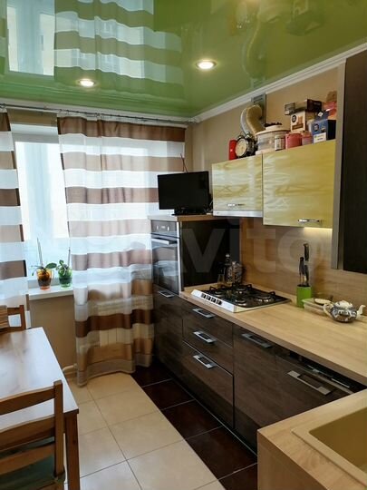 4-к. квартира, 79 м², 9/9 эт.