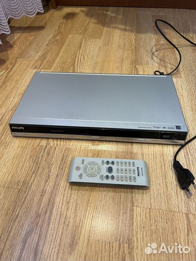 Видеопроигрыватель DVD Philips DVP3146K